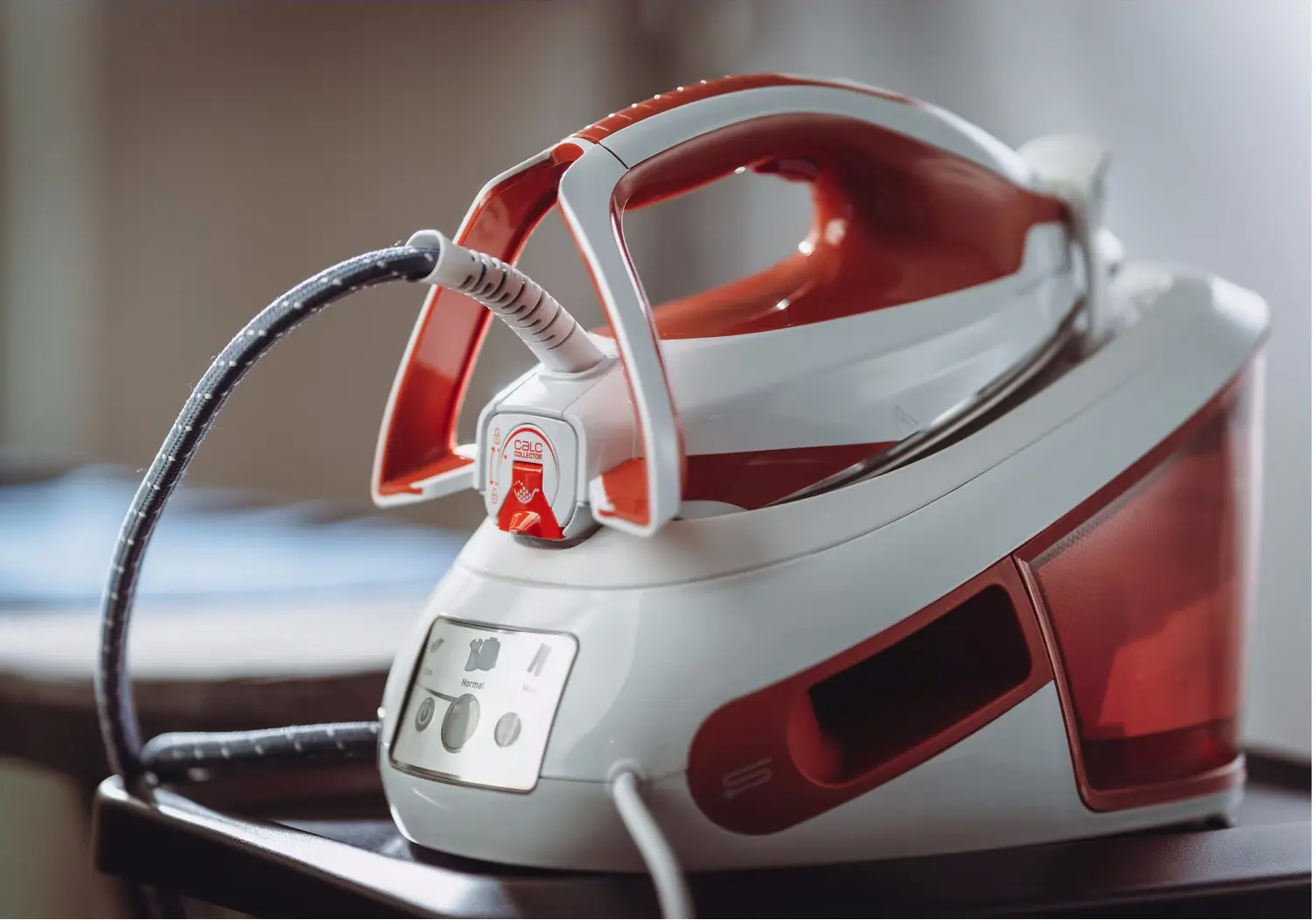 Утюг с парогенератором Tefal Express Power SV8110E0 (Red/White) - 8