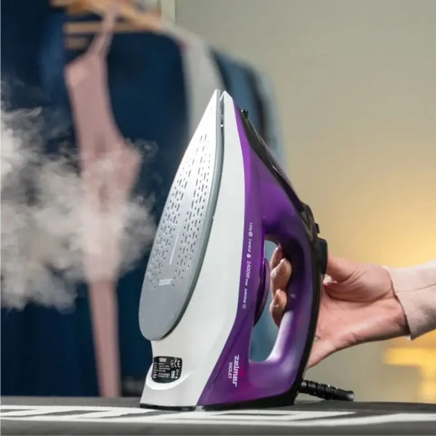 Fier de calcat Zelmer ZIR1515 (Violet/Black)