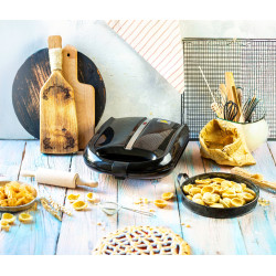 Орешница Adler AD 3039b (Black) Thumb