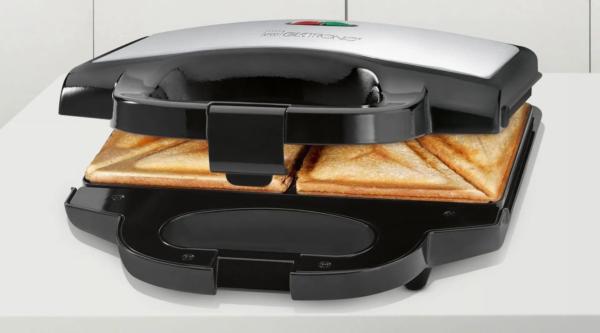 Сэндвичница Clatronic ST 3778 (Black)