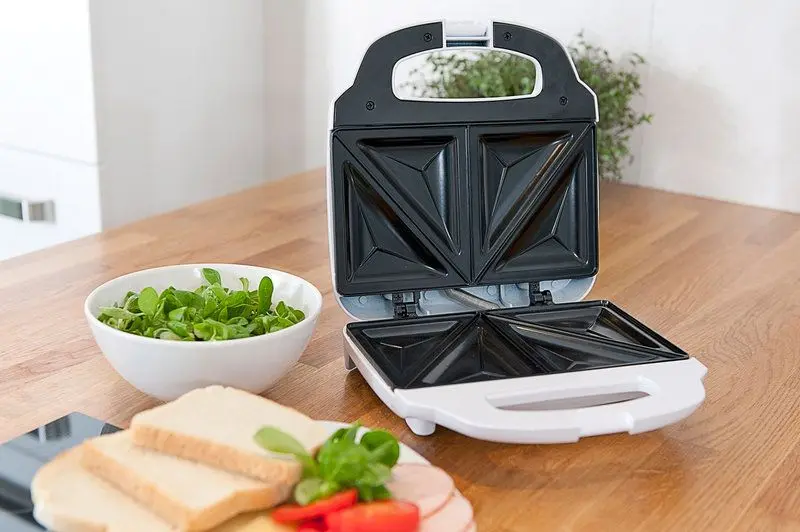 Сэндвичница 3в1 ETA Tampo 4156 90000 (White)