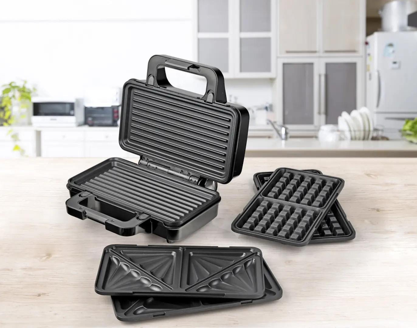 Aparat pentru sandwich-uri Lund 67530 (Black)