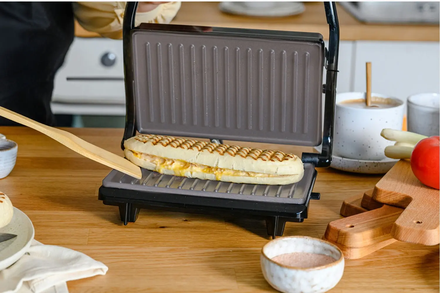 Сэндвичница Starcrest SGR-2424BX (Black)