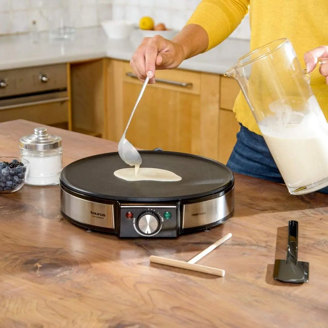 Aparat de facut clatite Taurus S163 (Black/Inox)