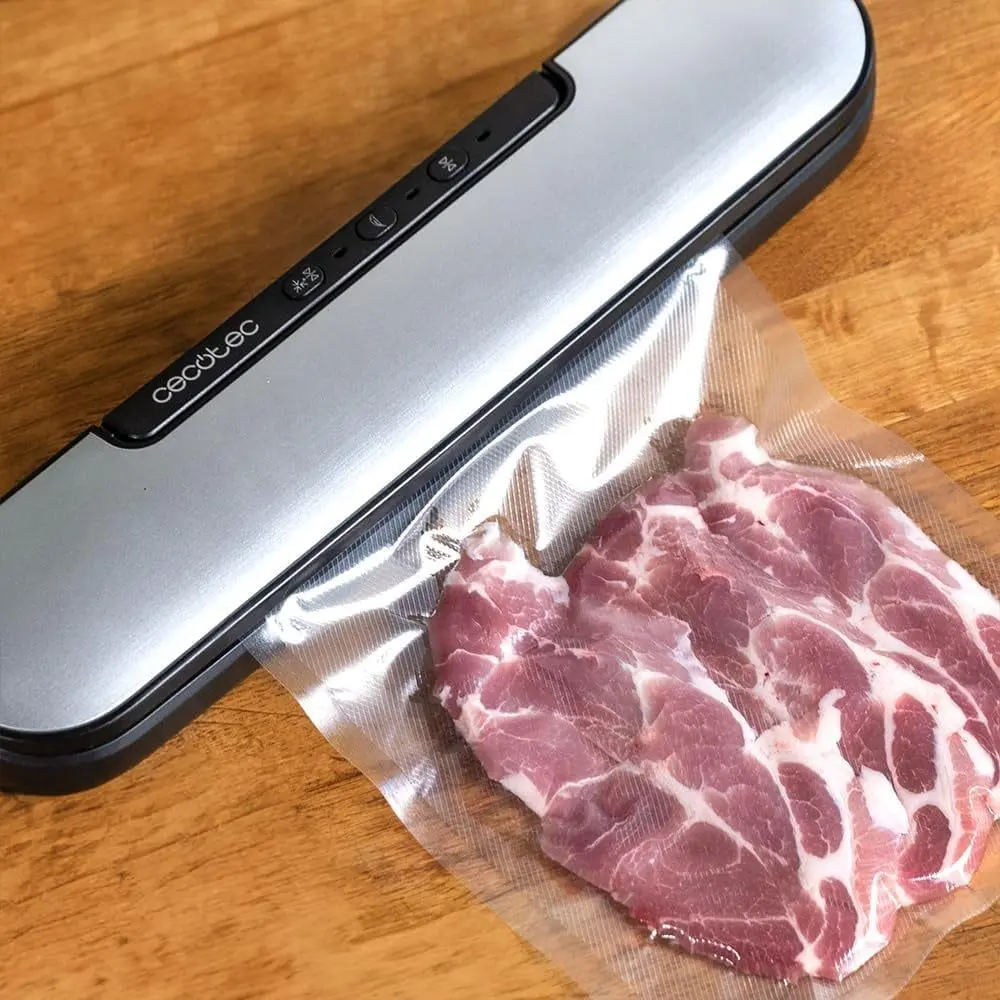 Вакуумный упаковщик Cecotec SealVac Easy Magnetik (Black/Inox)