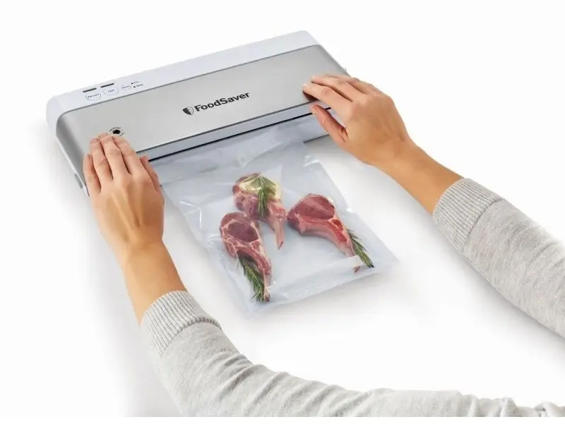 Aparat pentru vidare FoodSaver VS0100X (Silver/White)