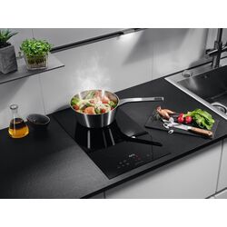 Plita incorporabila cu inductie AEG IKB32300CB (Black) Thumb