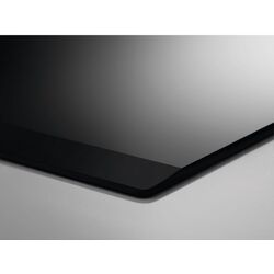 Встраиваемая электрическая варочная панель Electrolux EHF6547FXK (Black) Thumb