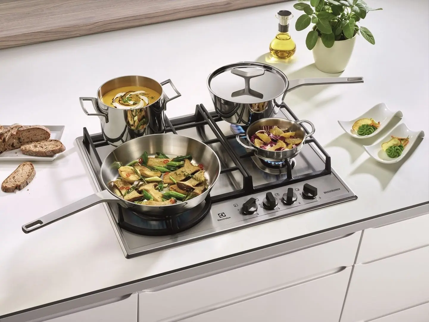 Plita de gaz incorporabila Electrolux EGH6349BOX (Inox)