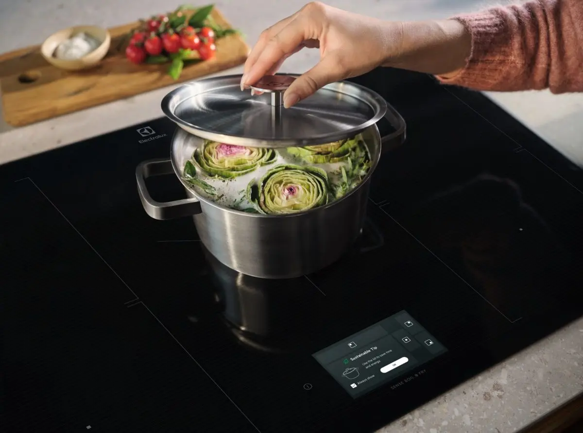 Plita incorporabila cu inductie Electrolux EIS67483 (Black)