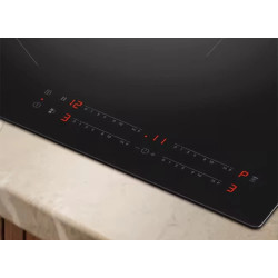 Встраиваемая индукционная варочная панель Electrolux EIV63443CT (Black) Thumb