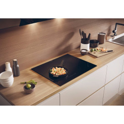 Встраиваемая индукционная варочная панель Haier ID 2 HAIFB54IWCS (Black) Thumb