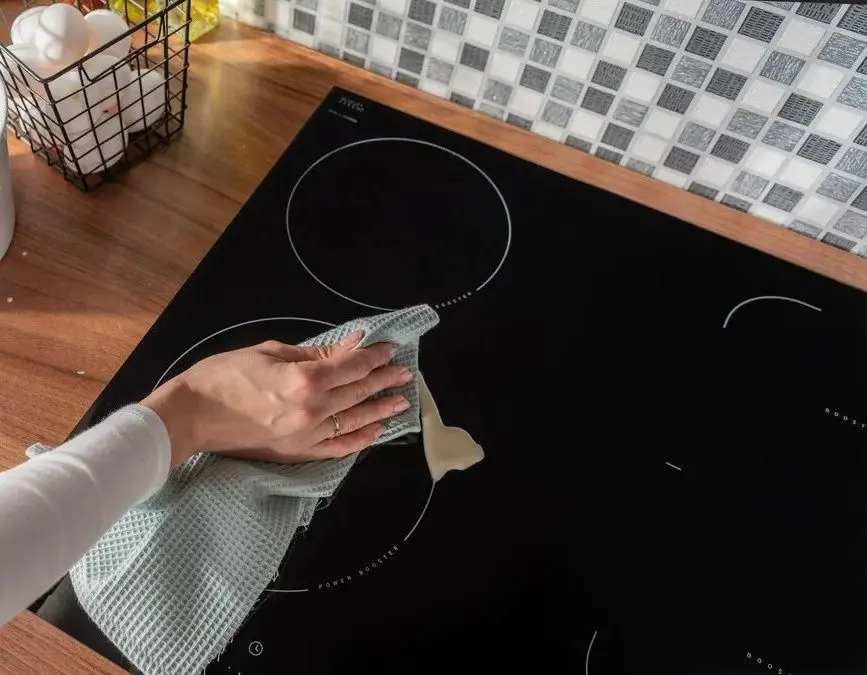 Plita incorporabila cu inductie Hansa BHI68508 (Black)