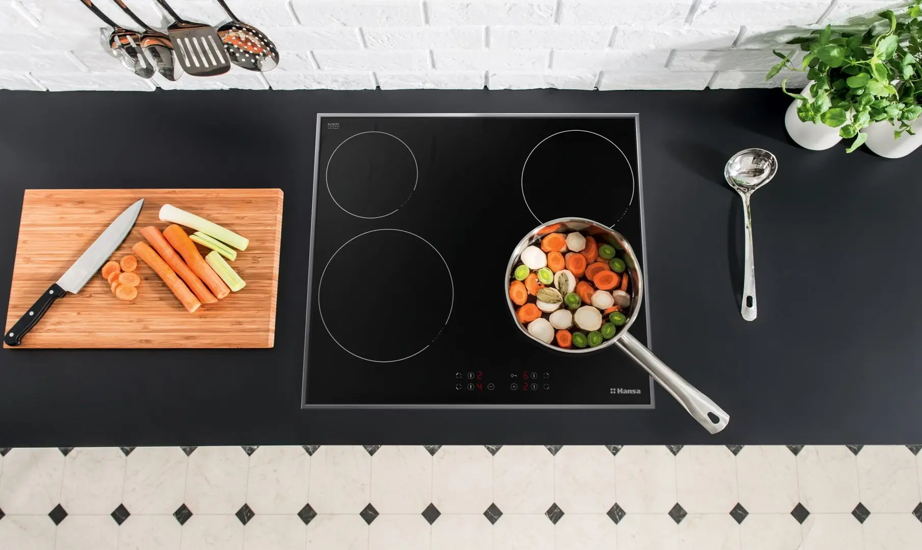 Plita electrica incorporabila Hansa BHCI66306 (Black)