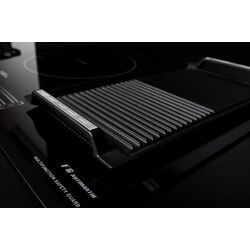 Встраиваемая индукционная варочная панель Kaiser KCT 777 FI (Black) Thumb