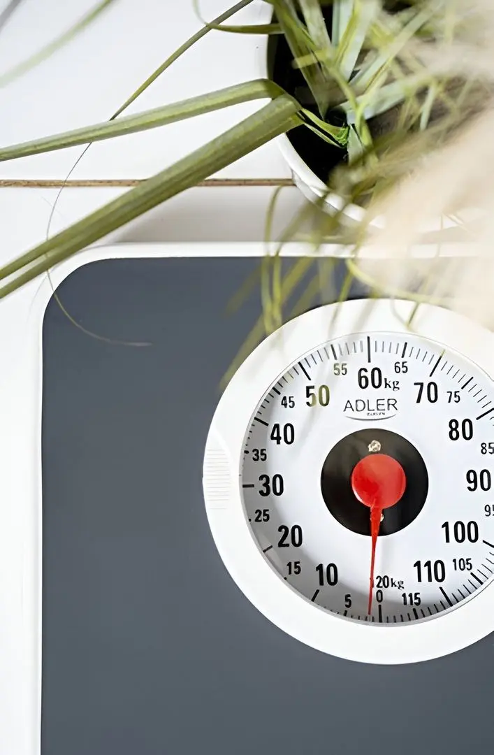 Весы напольные Adler AD 8178 (Black/White)