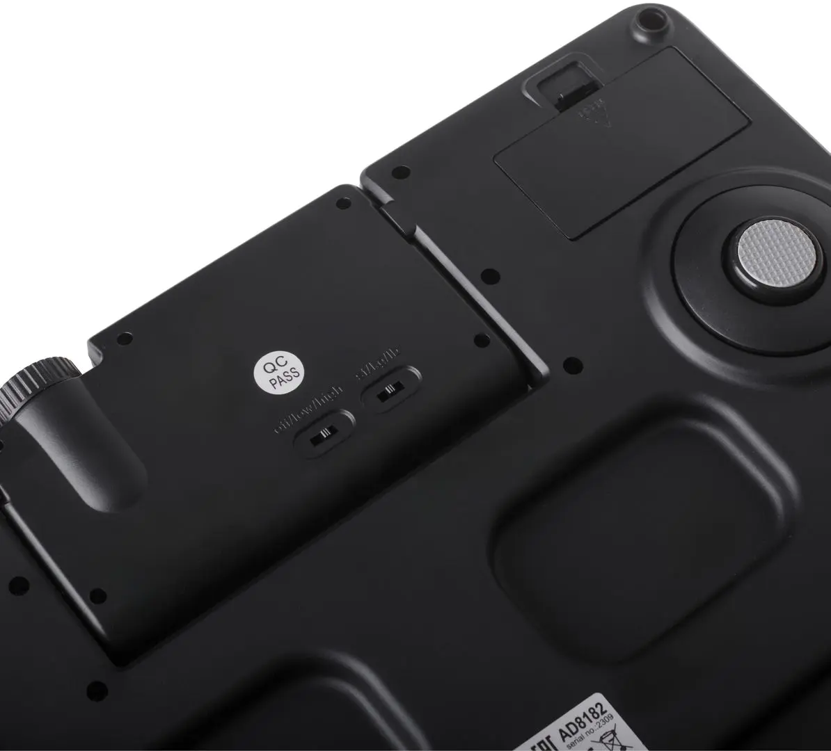 Cantar de podea Adler AD 8182 (Black)