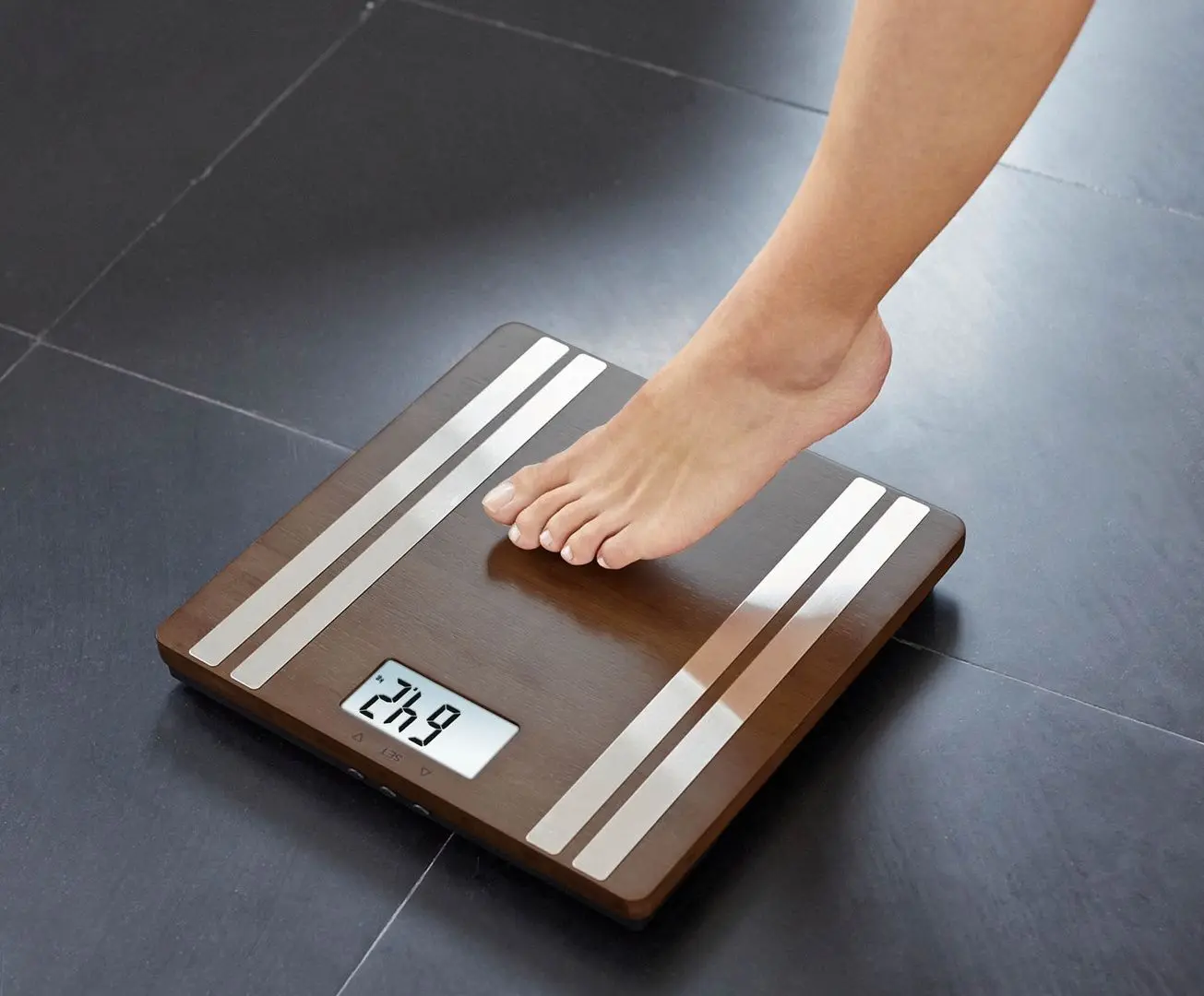 Cantar de podea Medisana BS 552 (Bamboo)