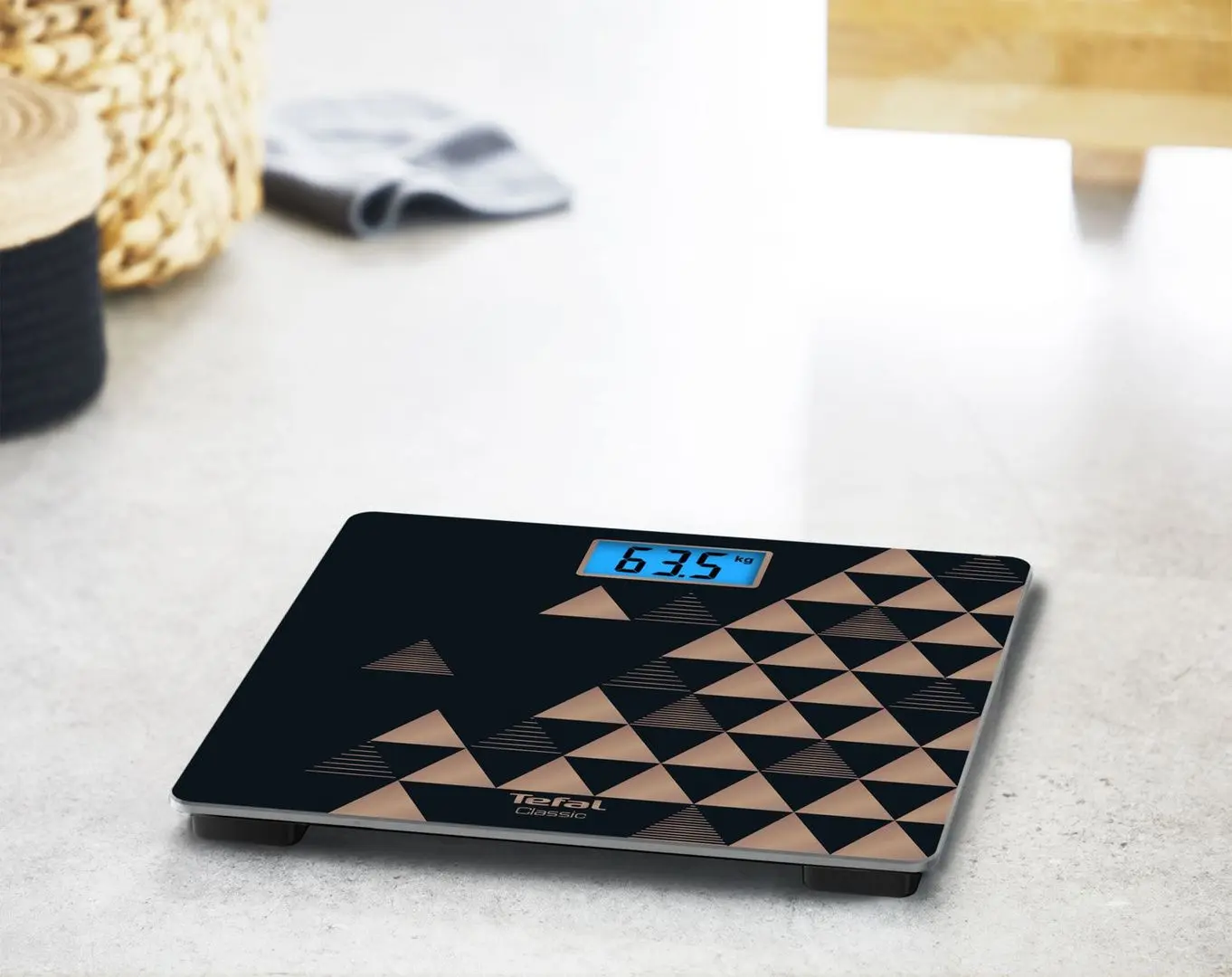 Cintar de podea Tefal Classic PP1540V0 (Black)