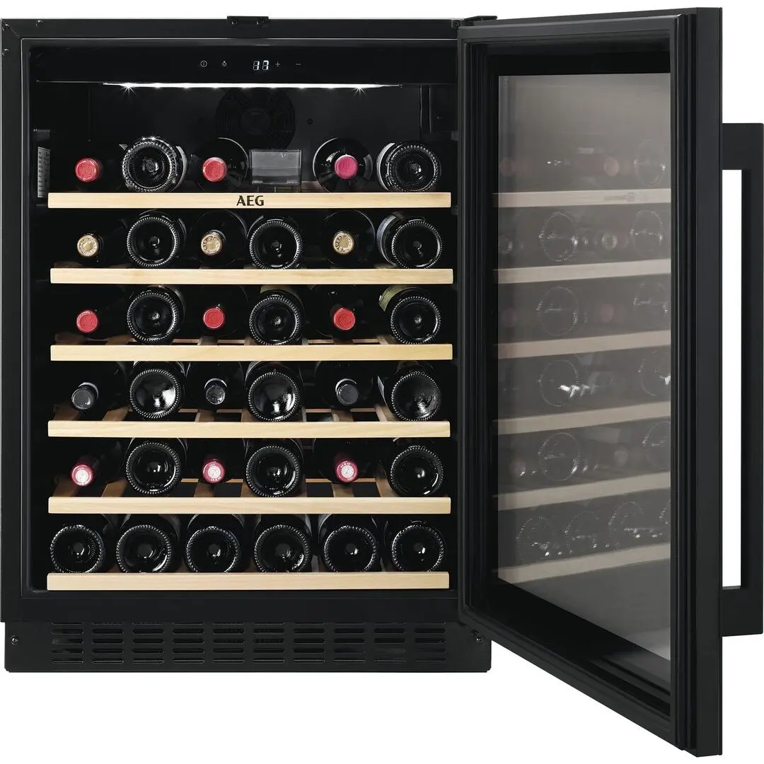 Vitrina de vinuri incorporabila AEG AWUS052B5B (Black)