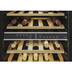 Vitrina de vinuri Hoover HWC 154 DELW (Black) Thumb