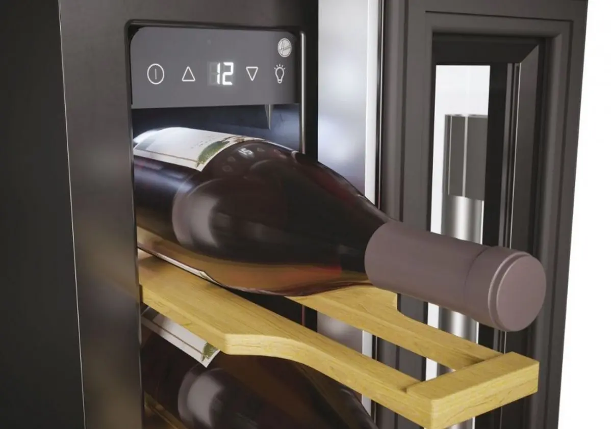 Vitrina de vinuri incorporabila Hoover HWCB 15/1 (Black)