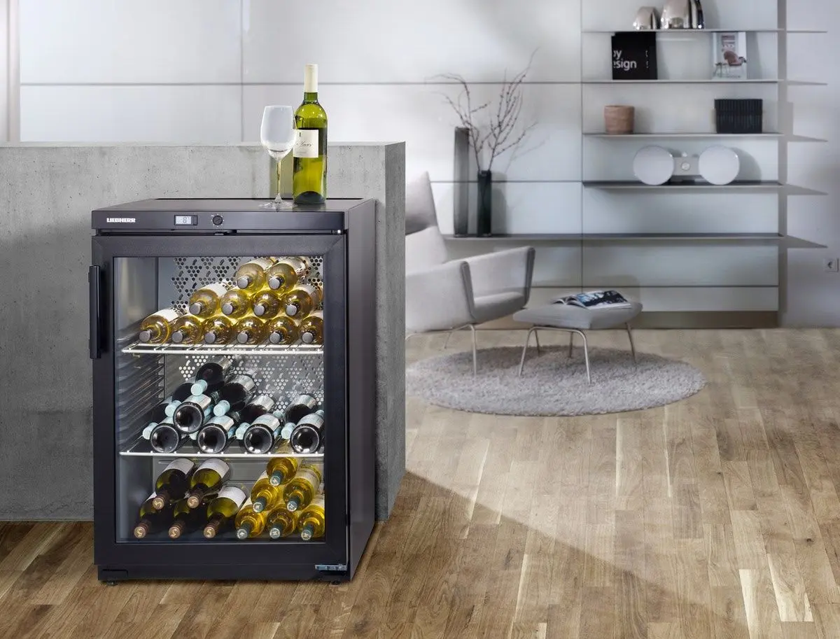 Vitrina de vinuri Liebherr Vinothek WKb 1802 (Black)