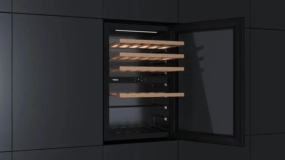 Vitrina de vinuri incorporabila Teka Maestro RVI 20046 (Black)