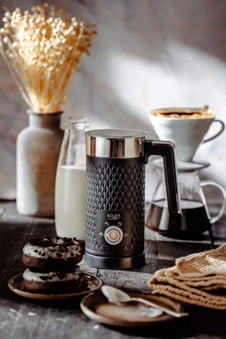 Aparat de spumare a laptelui Adler AD 4494 (Black)