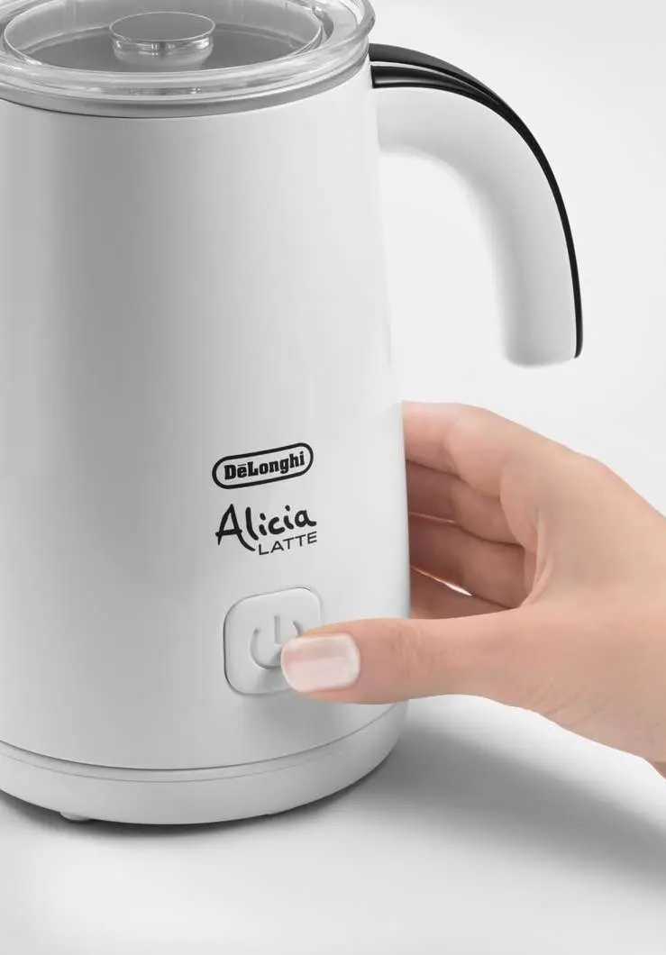 Aparat de spumare a laptelui DeLonghi Alicia Latte EMF2.W (White)