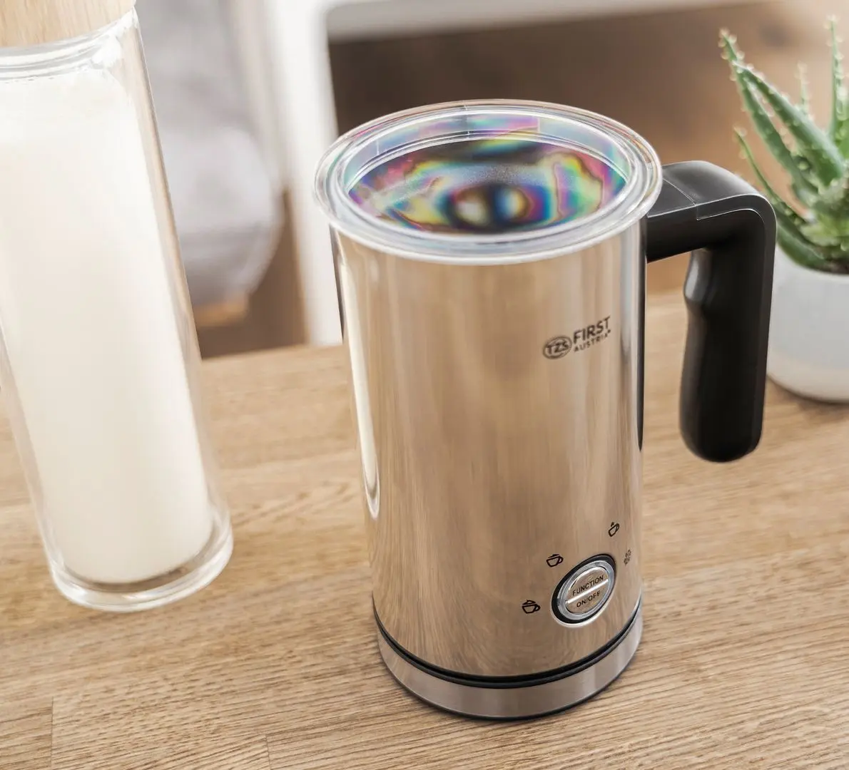 Aparat de spumare a laptelui First FA-5440-1 (Inox)