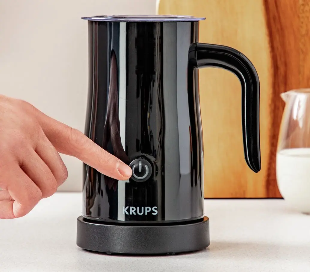 Aparat de spumare a laptelui Tefal XL100810 (Black)