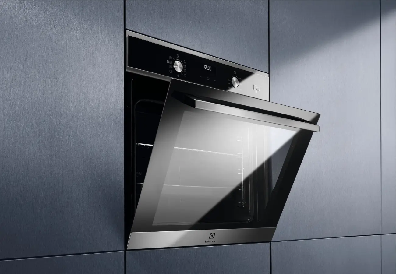 Встраиваемая электрическая духовка Electrolux EOD5F71X (Black/Inox) - 3