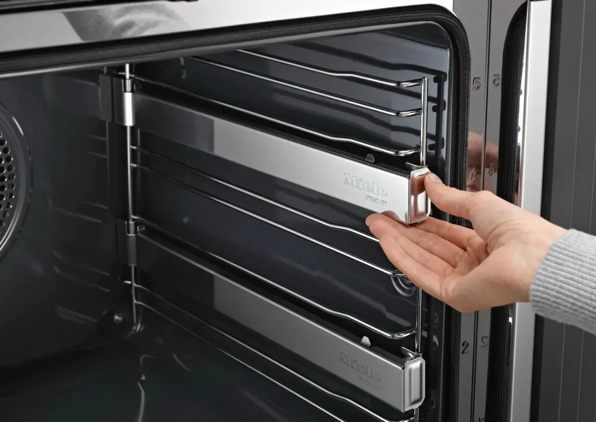 Встраиваемая электрическая духовка Miele ArtLine H 7860 BPX (Obsidian Black) - 5