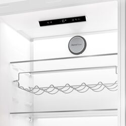 Встраиваемый холодильник Beko BCNE400E40SN (White) Thumb
