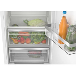 Встраиваемый холодильник Bosch Series 4 KIR81VFE0 (White) Thumb