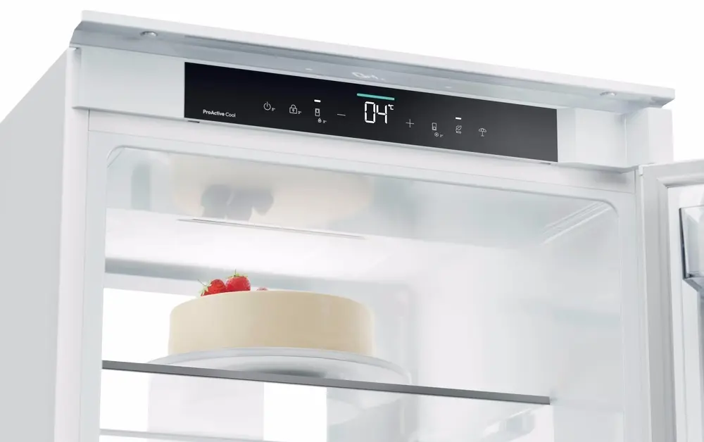 Frigider incorporabil Candy CNBQT5518E (White)