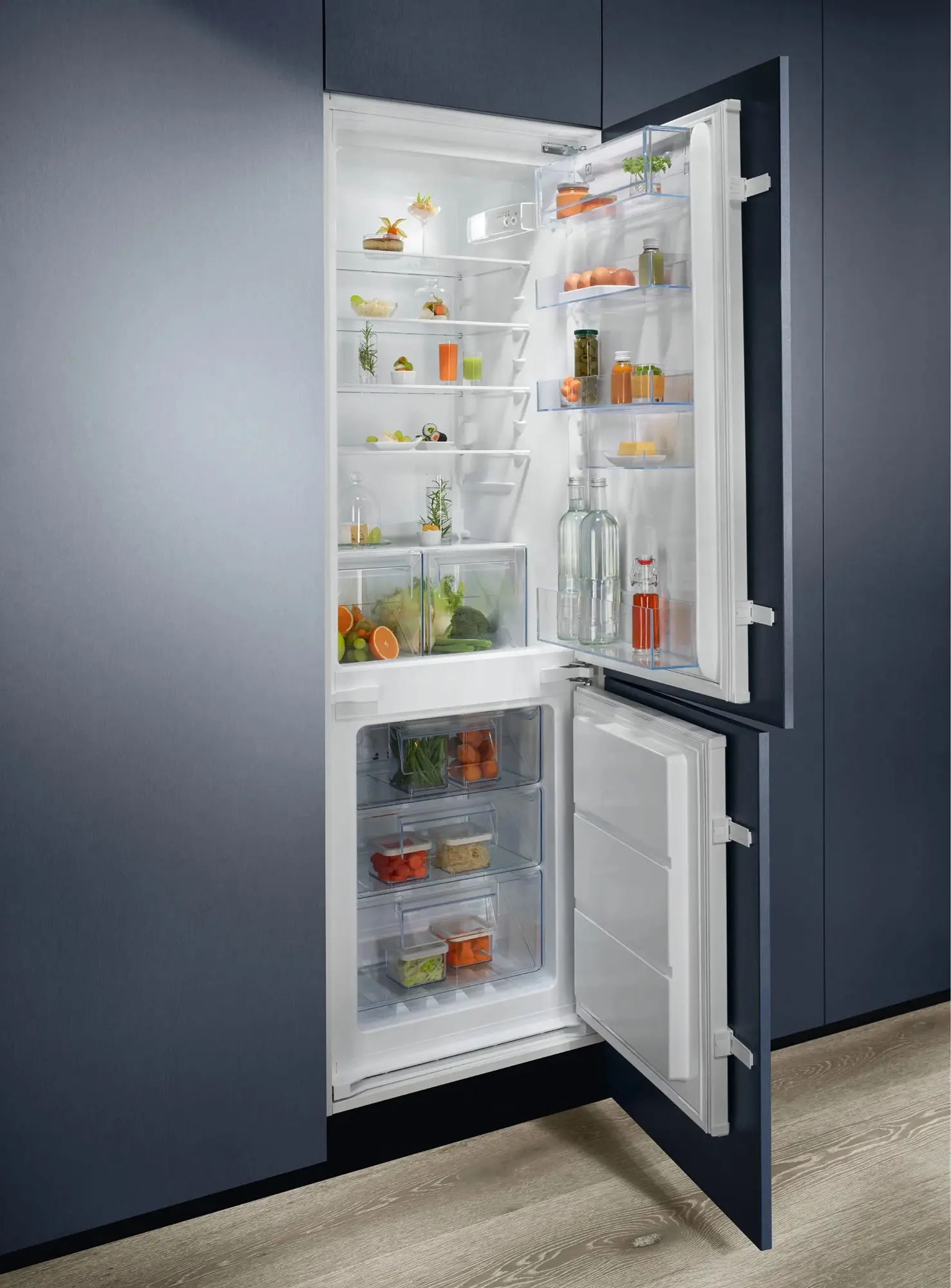 Frigider incorporabil Electrolux LNT6NE18S (White) - 4