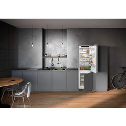Встраиваемый холодильник Liebherr ICNe 5103 Pure (White) Thumb