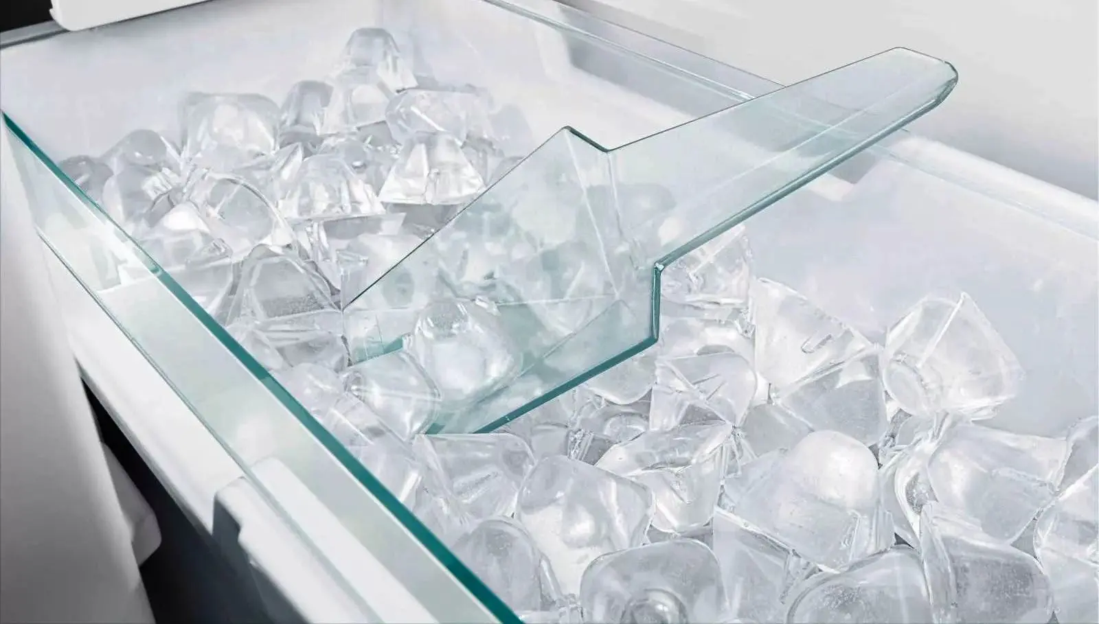 Встраиваемый холодильник Liebherr IXRFA 5175 (White)