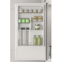 Встраиваемый холодильник Whirlpool WHC18 T322 (White) Thumb