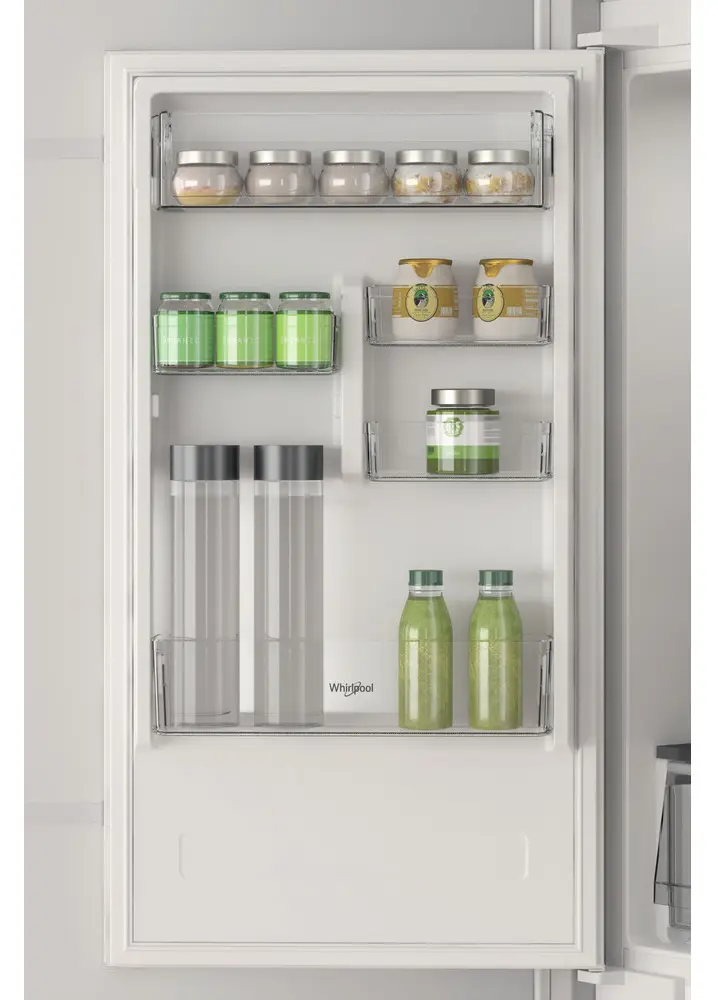 Встраиваемый холодильник Whirlpool WHC18 T322 (White)