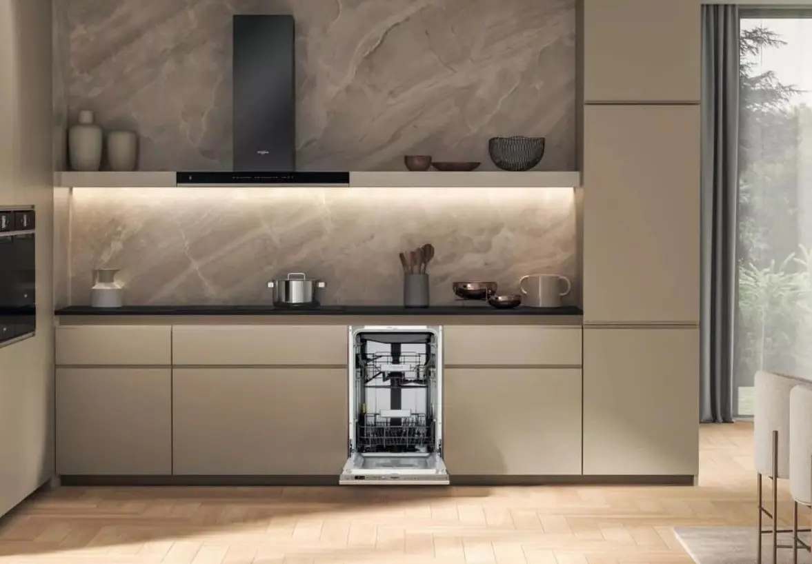 Masina de spalat vase incorporabila Whirlpool WH6IA10BS7L0