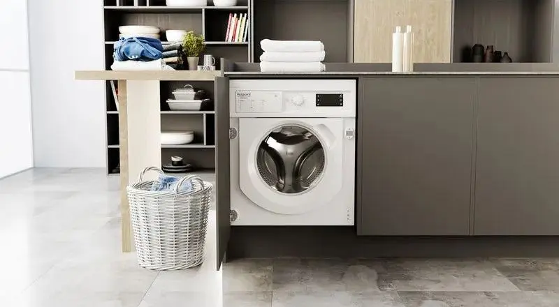 Встраиваемая стиральная машина Hotpoint-Ariston BI WMHG 81485 EU (White) - 6