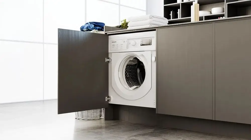 Встраиваемая стиральная машина с сушкой Hotpoint-Ariston BI WDHG 861484 EU (White) - 3