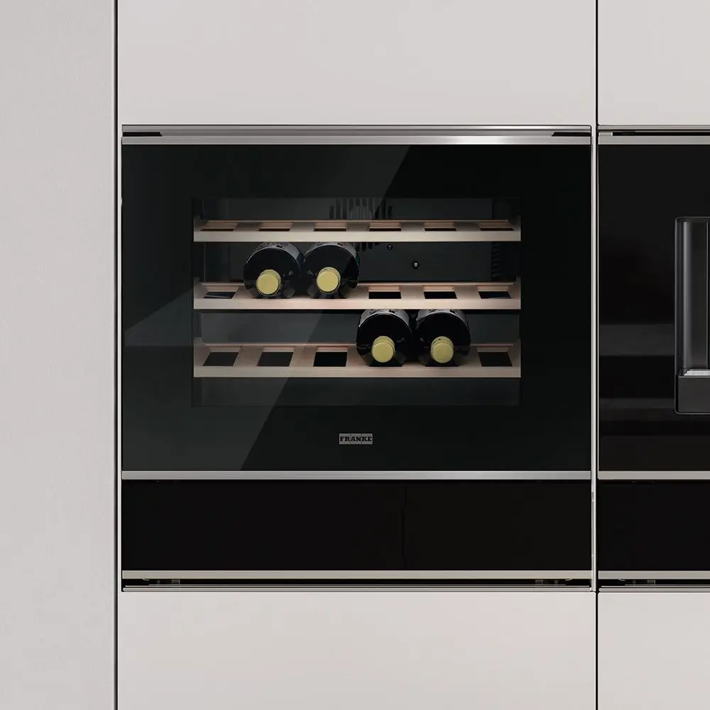 Vitrina de vinuri incorporabila Franke Mythos FMY 24 WCR XS (Black)