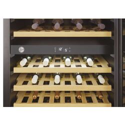 Vitrina de vinuri incorporabila Hoover HWCB 60/N (Black) Thumb