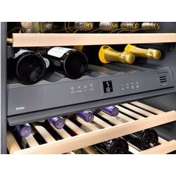 Встраиваемый винный шкаф Liebherr UWTgb 1682 (Black) Thumb