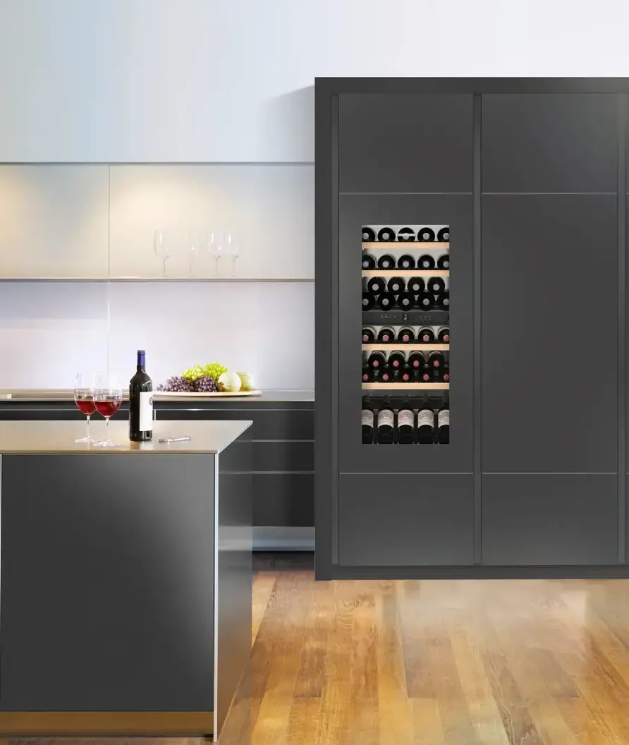 Vitrina de vinuri incorporabila Liebherr Vinidor EWTdf 2353 (Inox)