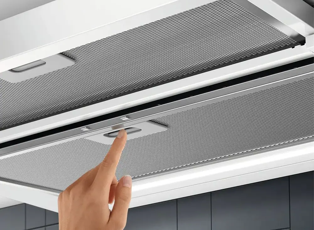 Встраиваемая вытяжка Electrolux 600 LFP616W (White)